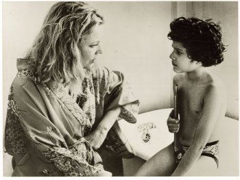 Copyright: Filmverleih Szenenbild aus GLORIA, DIE GANGSTERBRAUT