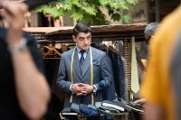 Szenenbild aus DER HOCHZEITSSCHNEIDER VON ATHEN