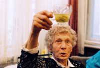 Szenenbild aus BERLIN – ECKE BUNDESPLATZ: SCHÖN IST DIE JUGEND