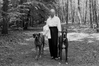 Szenenbild aus BERLIN – ECKE BUNDESPLATZ: FEINE LEUTE