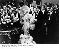 Szenenbild aus BELLE OF THE NINETIES