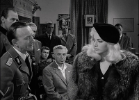 Szenenbild aus DER FALSCHE GENERAL