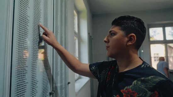 Copyright: Adrian Oeser