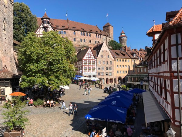 Tiergärtnertorplatz