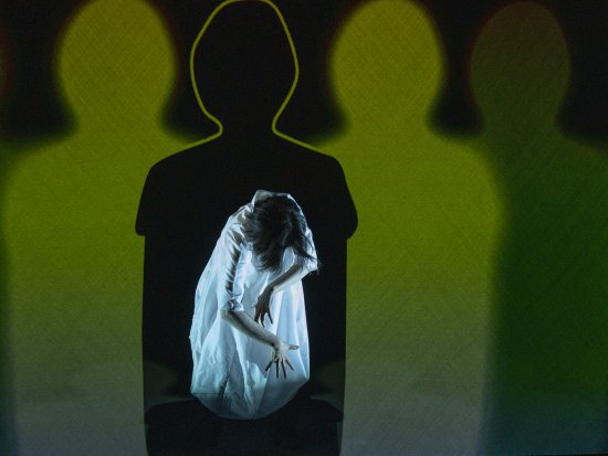 Copyright: Mark Pickthall