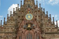 Der Nürnberger Hauptmarkt - eine Reise durch die Geschichte