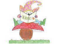 Copyright: Sarah von Schwerin Zeichnung eines Zwerges mit Zipfelmütze, der auf einem roten Pilz sitzt und die kleine Raupe Nimmersatt liest