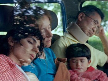 Copyright: Blue Monticola Film Szenenbild aus SEHNSUCHT IN SANGERHAUSEN