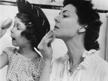 Copyright: 1955 ORKINENGEL PHOTO ARCHIVE. All rights reserved.
Szenenbild aus LOVERS AND LOLLIPOPS