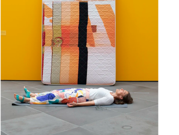 Yoga im Neuen Museum