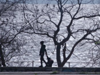 Copyright: déjà-vu film
Szenenbild aus WHEN LIGHTNING FLASHES OVER THE SEA