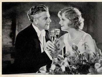 Copyright: Filmarchiv Austria
Szenenbild aus dem ZWEI HERZEN 3/4 TAKT