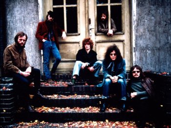 Copyright: Medienwerkstatt Franken Bandfoto von IHRE KINDER