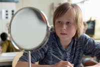 Szenenbild aus dem Film  AB MORGEN BIN ICH MUTIG