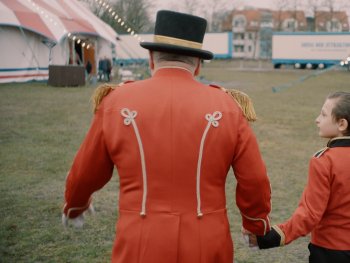 Copyright: 2025 Flare Film; Julia Lemke
Szenenbild aus dem Film ZIRKUSKIND