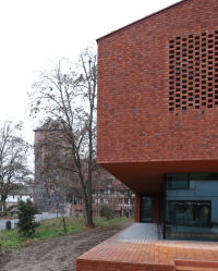 Detailfoto der Neuapostolischen Kirche in Nürnberg von Andreas Grabow