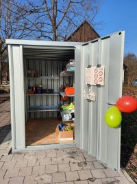 Der Gib-und-Nimm-Schrank