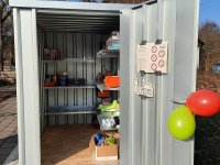 Der Gib-und-Nimm-Schrank