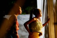 Szenenbild aus dem Film ON BECOMING A GUINEA FOWL