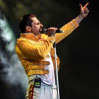 The Music Of Queen Live - Mit Valentin Findling