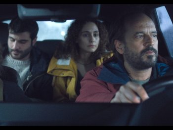 Szenenbild aus dem Film "Erken Kış - Früher Winter"