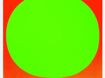 Copyright: Rupprecht Geiger, Colour in the round (5), 1969 Mappe mit 9 zwei- bis sechsfarbigen Serigrafie-Varianten auf Karton, Geiger Archiv, München Neongrüner Kreis auf orangefarbenem Grund