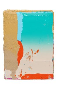 Abstraktes Gemälde bestehend aus mehreren übereinander gelegten Farbschichten, die Schichten werden durch Auslassungen teilweies sichtbar.