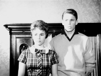 Copyright: DFF – Deutsches Filminstitut
Szenenbild aus dem Film WENN DIE CONNY MIT DEM PETER