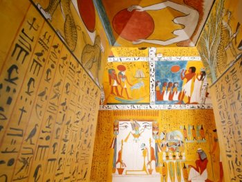 Blick in das Grab des Sennedjem