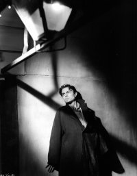 Szenenbild aus dem Film AUSGESTOSSEN