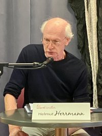 der Autor Helmut Hermann