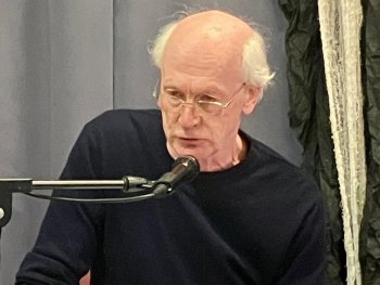 der Autor Helmut Hermann