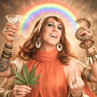 Von wegen Gott! Es ist Frau Ursula.