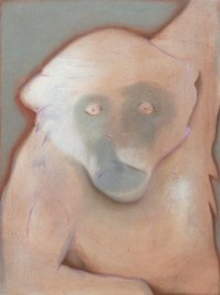Gemälde eines Affen mit blassem Fell und dunkler Gesichtsmaske, dessen Körper in weichen Rosa- und Grautönen abstrakt-realistisch, geisterhaft dargestellt ist.