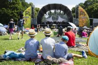 Kinder beim Klassik Open Air
