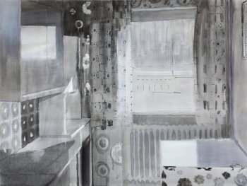 Foto: Tobias Buckel, VNP
Monochrome Malerei einer Küche mit gemusterten Vorhängen, einem Heizkörper, Möbeln und einem Fenster in Grautönen.