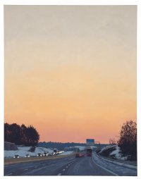 Gemälde einer Autobahn mit fahrenden Autos bei Sonnenuntergang, es liegt Schnee neben der Fahrbahn.