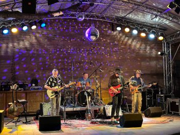Copyright: Court of Mercy Court of Mercy im Kulturgarten