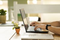 10. Digitaler Mittagsimpuls zum Thema „Arbeitsplatz und schwierige familiäre Situationen“