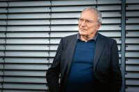 LesArt - Uwe Timm: "Der Mann auf dem Hochrad"