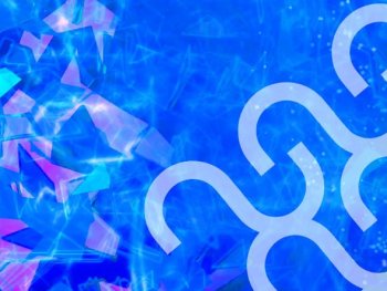 Abstraktes Muster aus hellen, wellenförmigen Schleifen auf türkis-blauem Hintergrund mit kristallinen Lichteffekten.