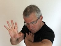 Selbstverteidigung Selbstverteidigung