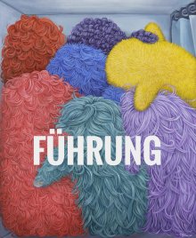 Mehrere bunte, wuschelige Figuren mit dem Schriftzug 'FÜHRUNG' in weißer Großschrift darüber.