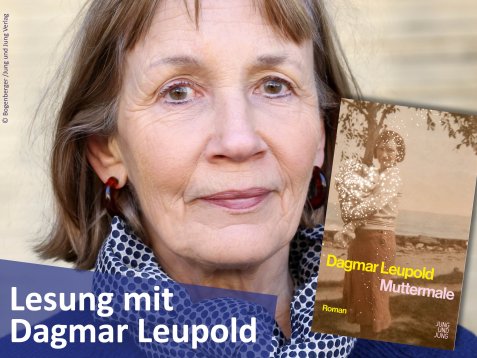 Dagmar Leupold mit dem Buchcover ihres Buches "Muttermale".